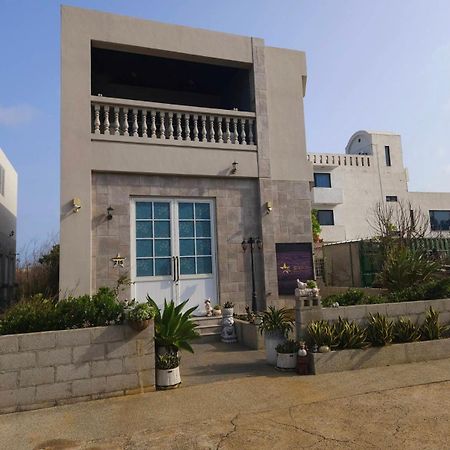 Penghu Lucai B&B 旅采民宿 馬公市 エクステリア 写真