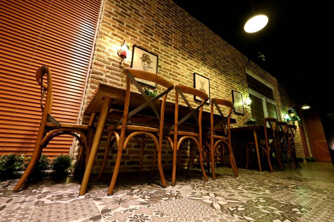 Penghu Lucai B&B 旅采民宿 馬公市 エクステリア 写真