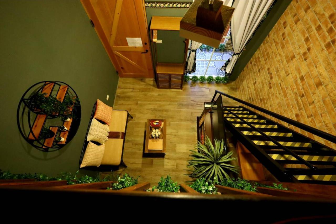 Penghu Lucai B&B 旅采民宿 馬公市 エクステリア 写真
